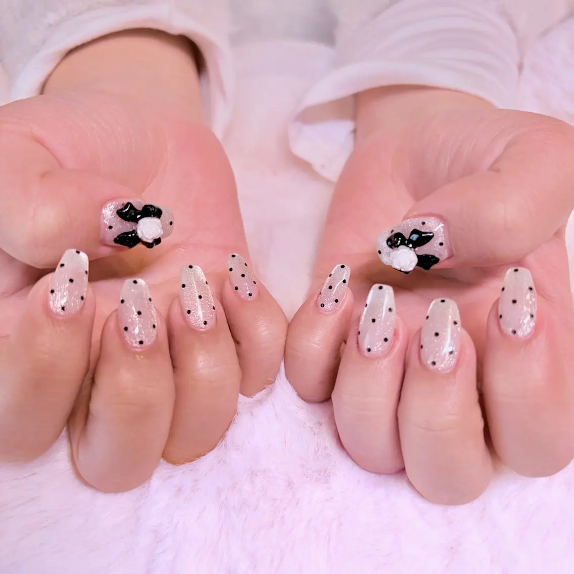 ネイル フレンチネイル ガーリー ハンドネイル nail salon e'mu💐のネイルデザイン