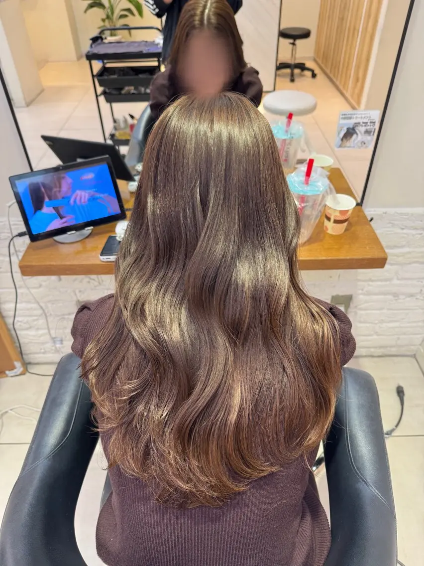 ロング カラー 🧿パーマ／レイヤー 🧿シュリのヘアスタイル