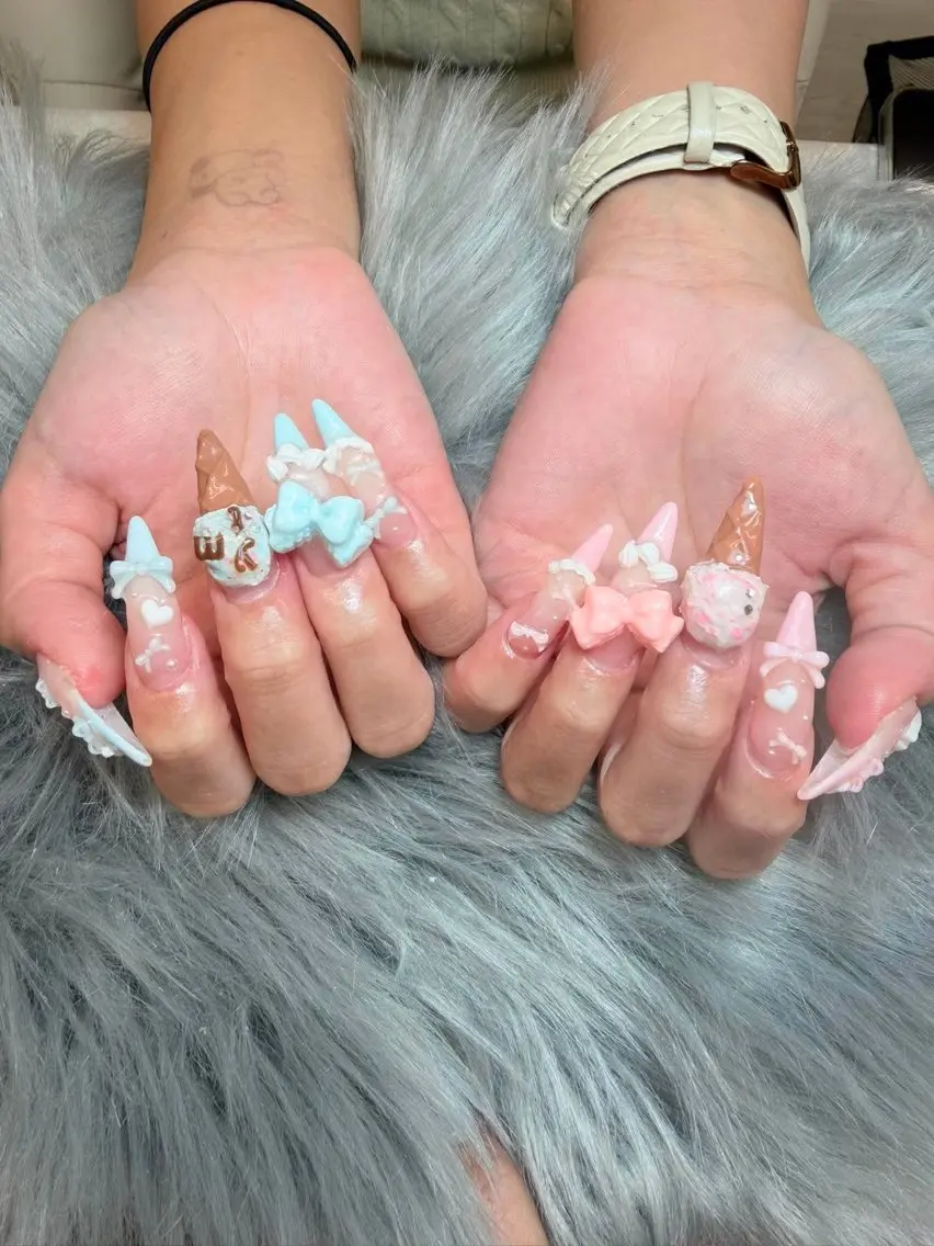 ネイル ハンドネイル ANH ゴテゴテネイルのネイルデザイン