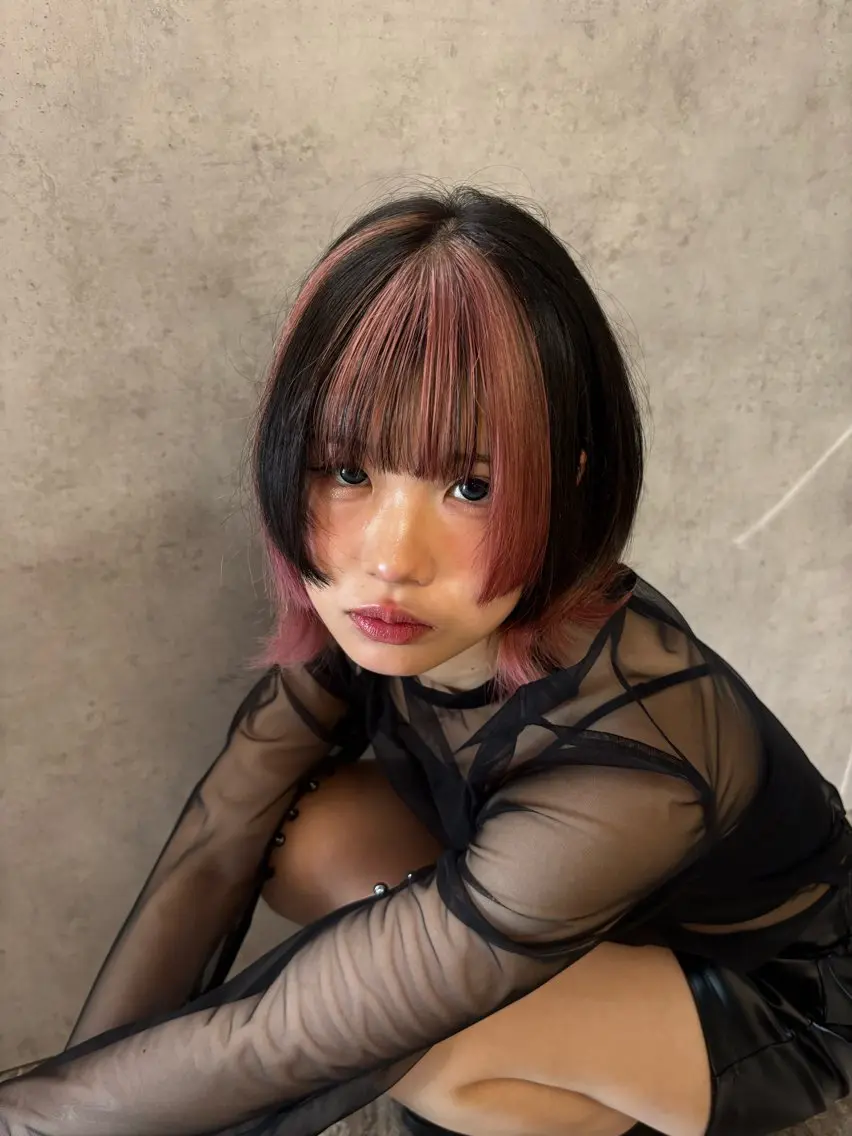 ミディアム 顔周りカット 姫カット 岡本 紗依のヘアスタイル