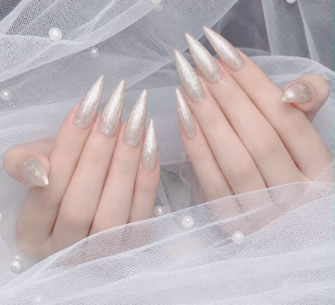 ネイル チークネイル 長さ出し フラッシュネイル フレンチネイル グラデーション ハンドネイル Lenie Nail Salonのネイルデザイン