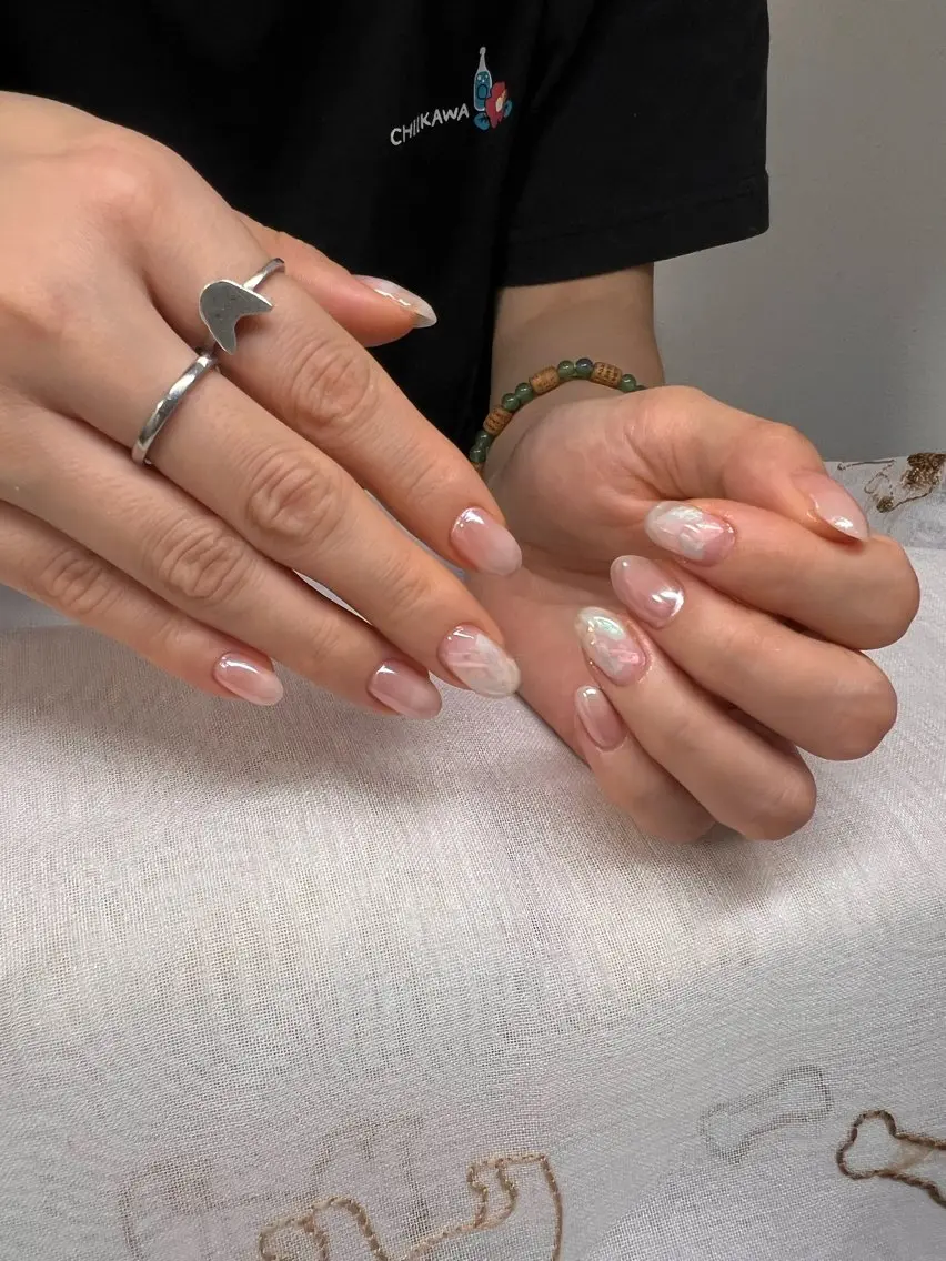 ネイル グラデーション ミラーネイル LOVE NAIL リリのネイルデザイン