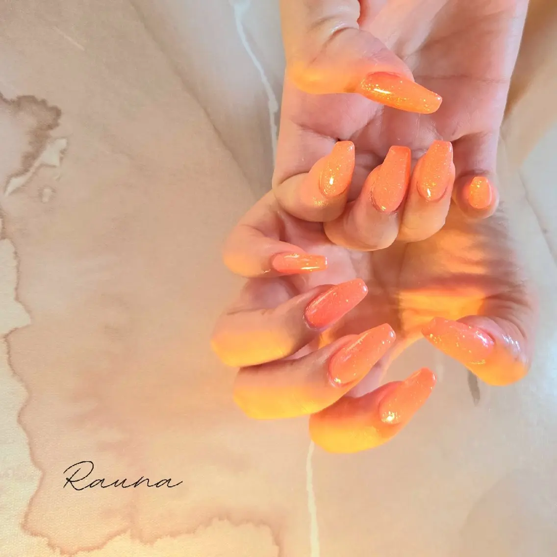 ネイル ハンドネイル Rauna nailsalon のネイルデザイン