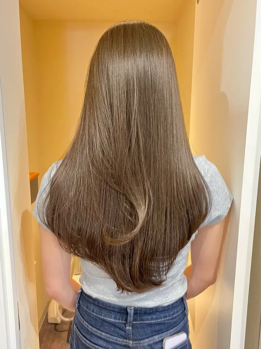 ロング レイヤーカット ブリーチなしWカラー /レイヤーカット大阪のヘアスタイル