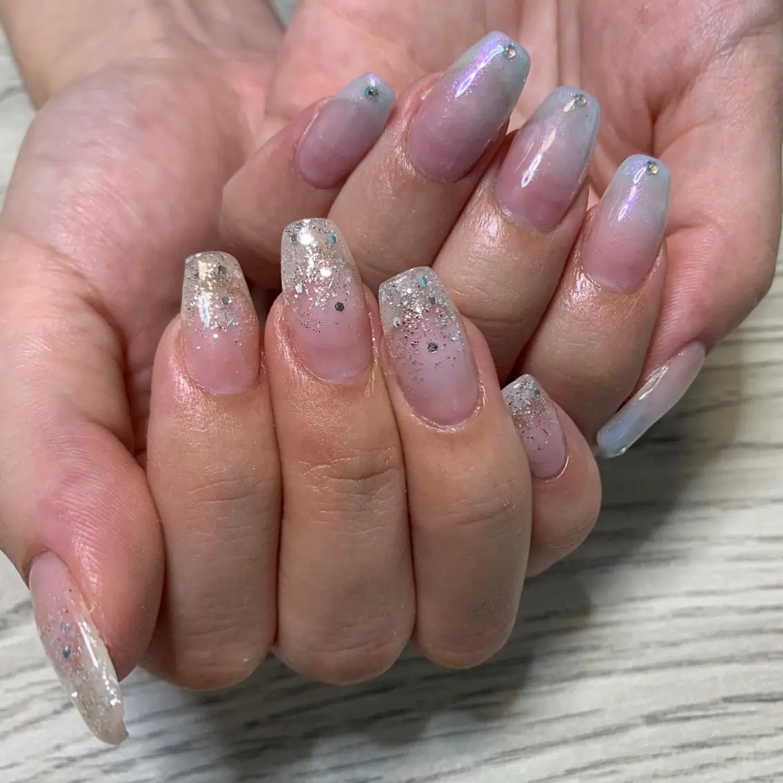 ネイル グラデーション ハンドネイル フットネイル Adite nailのネイルデザイン