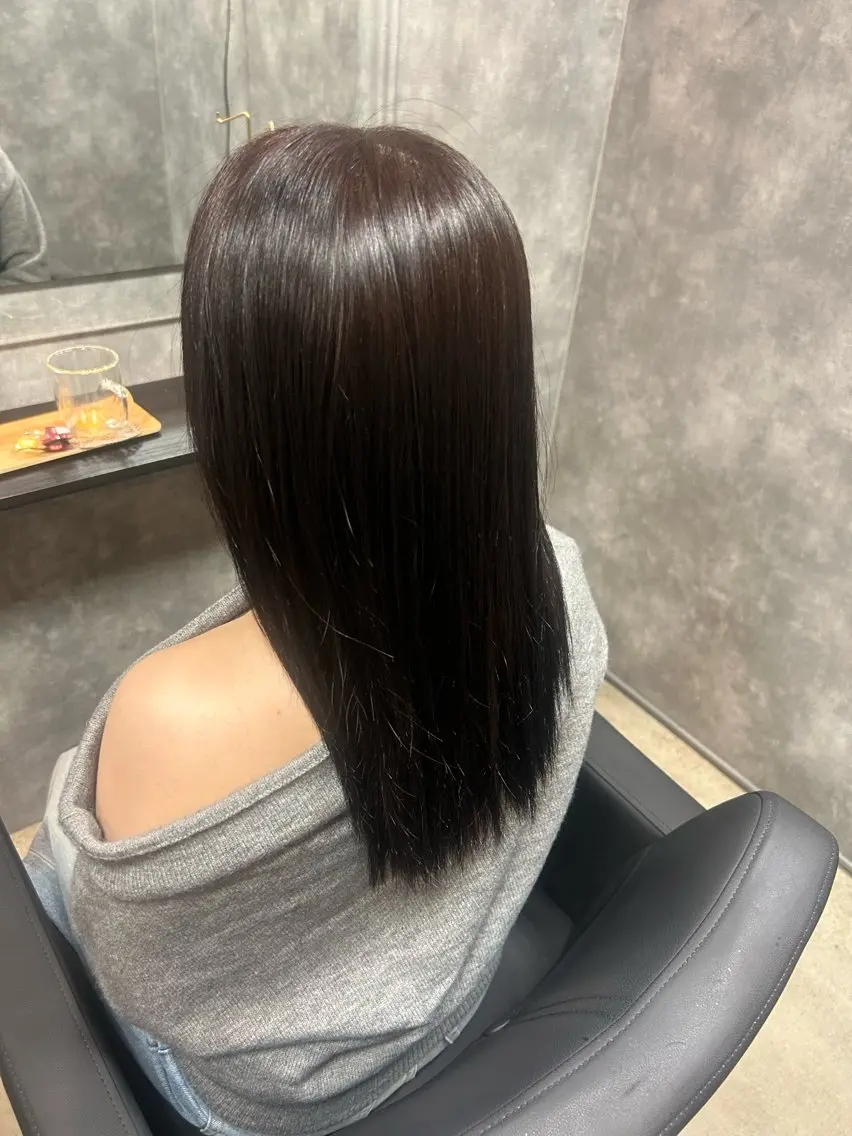 ミディアム ヘアカラー ROWDA ／のヘアスタイル