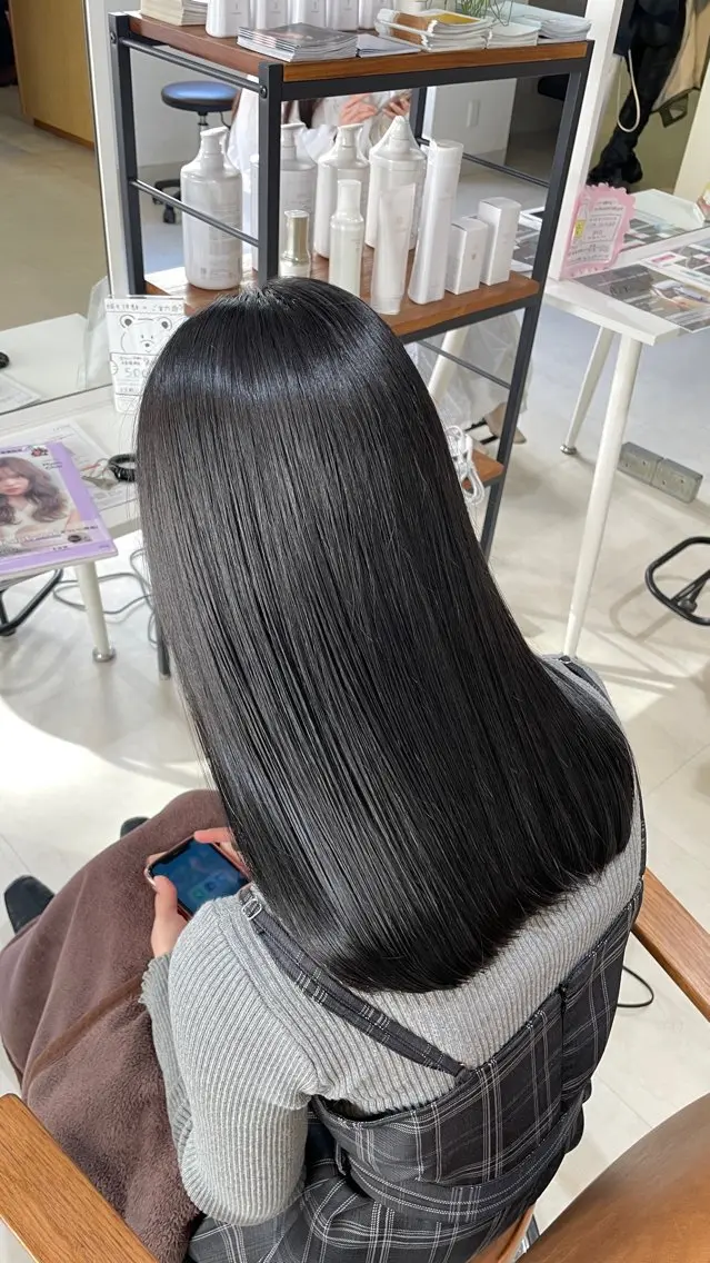 ロング カラー グレージュ amoretto_ あやかのヘアスタイル