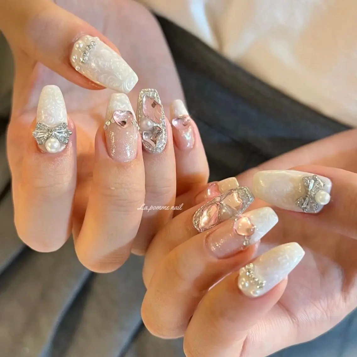 ネイル グラデーション ラメ(グリッター) マグネットネイル ミラーネイル ニュアンスネイル ハンドネイル Lumi de nailsのネイルデザイン