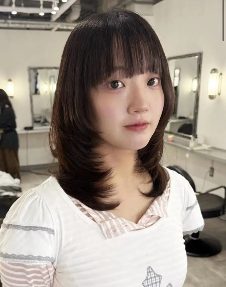 ミディアム 森田 あかりのヘアスタイル
