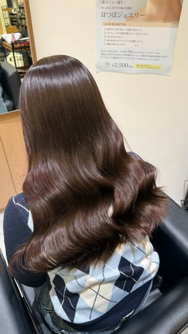 ロング カラー ブラウンカラー 透明感カラー ラベンダーカラー ヘアカラー トリートメント まい🎀ピンク💝 透明感/髪質改善のヘアスタイル