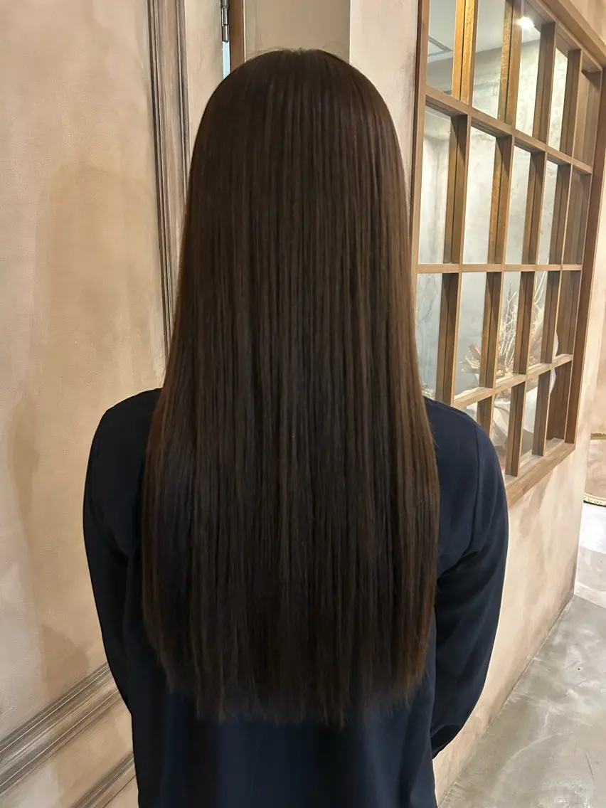 ロング カラー 津村 優明のヘアスタイル