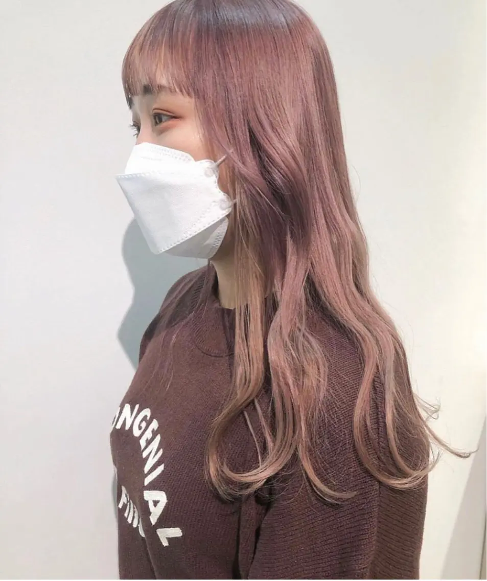 セミロング カラー ベージュカラー ブリーチ ピンクカラー ピンクベージュ カット ヘアカラー トリートメント 髪質改善/レイヤー/ お顔まわり/Ami.のヘアスタイル