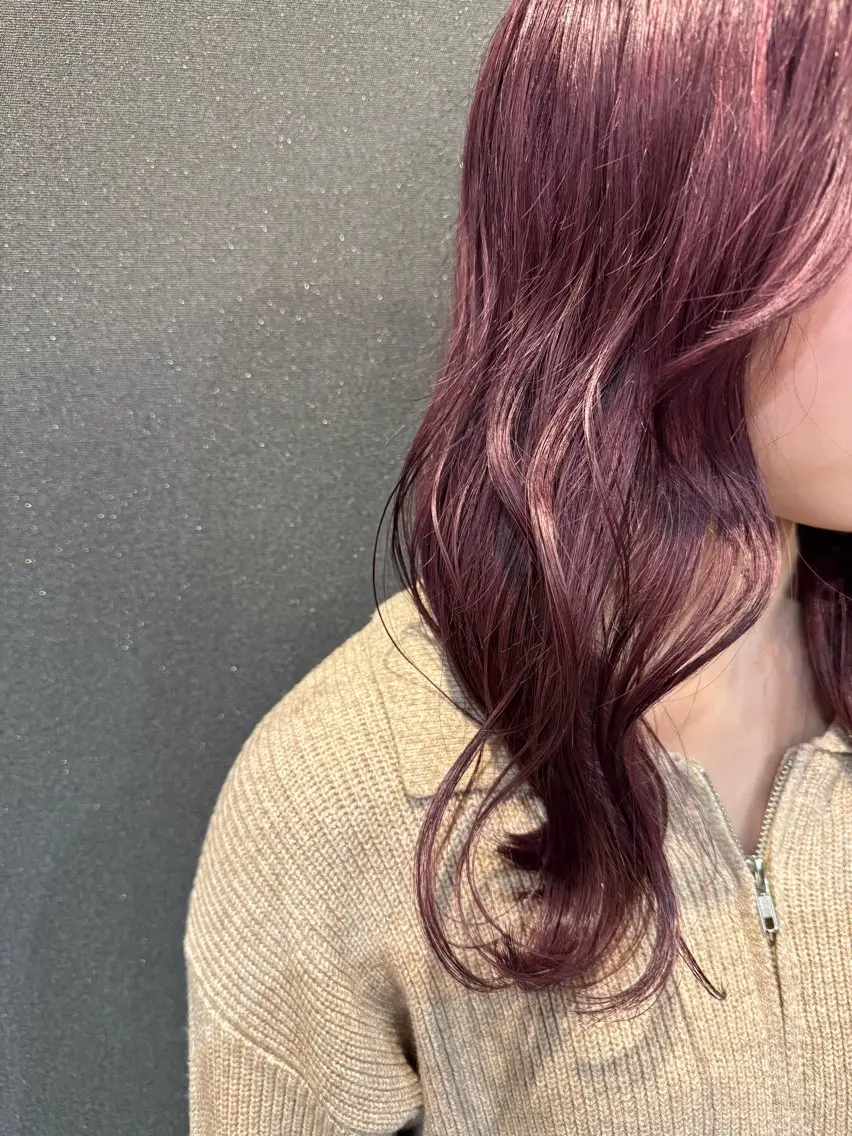 セミロング カラー ブリーチ ダブルカラー ラベンダーカラー ラベンダーピンク ピンクカラー ヘアカラー ワタナベ テルマサのヘアスタイル