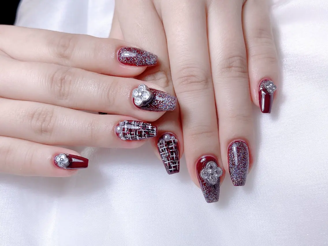 ネイル ハンドネイル M🌷nail 長さだし専門店のネイルデザイン