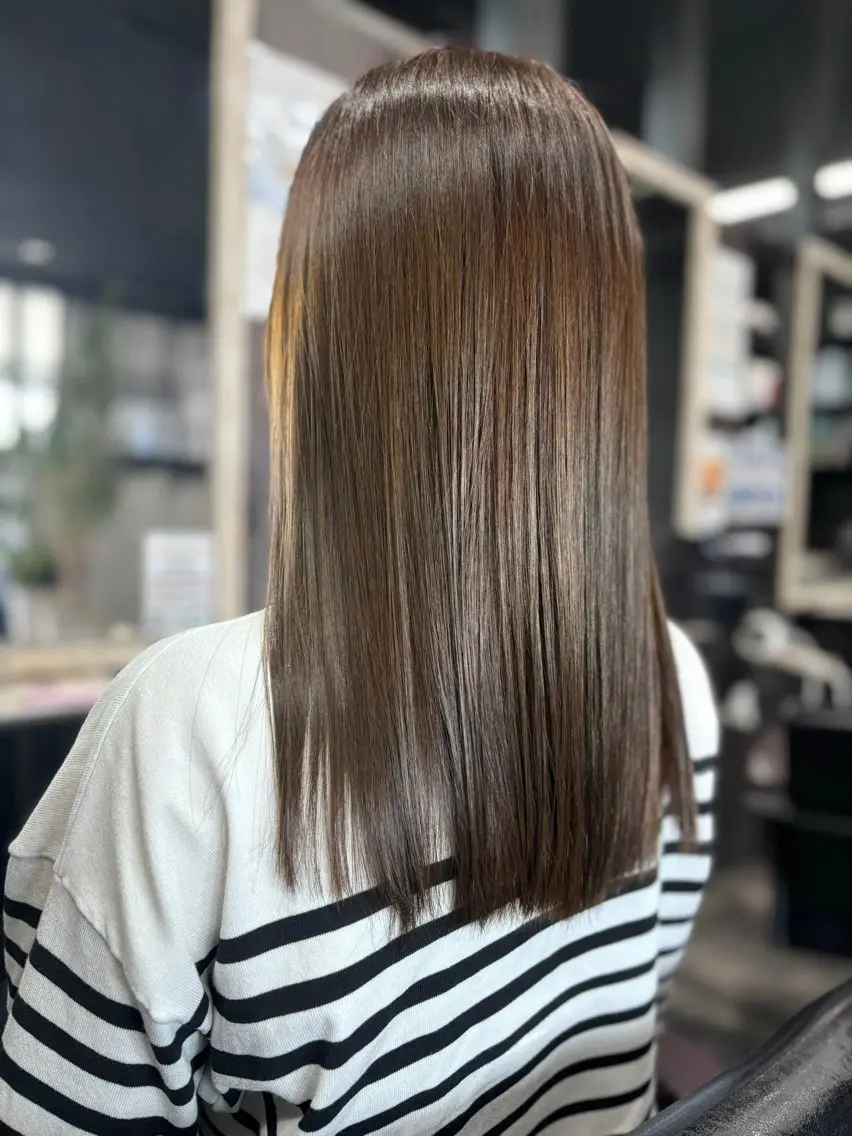 セミロング 髪質改善 トリートメント ヘアカラー トリートメント 安田 恵のヘアスタイル