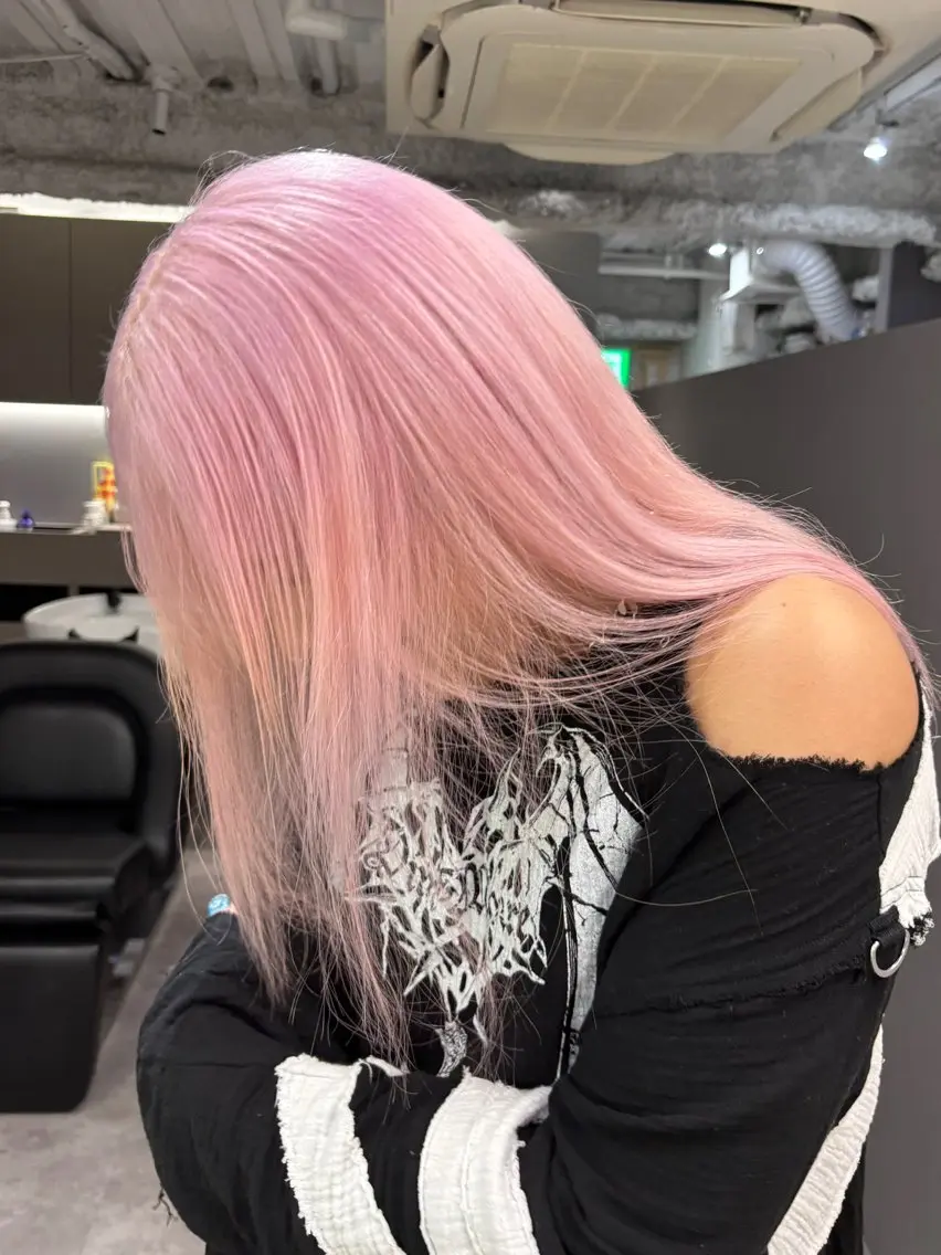セミロング カラー ブリーチ ケアブリーチ ピンクカラー ヘアカラー トリートメント 名古屋／デザイン／ ブリーチ/松井亮磨のヘアスタイル