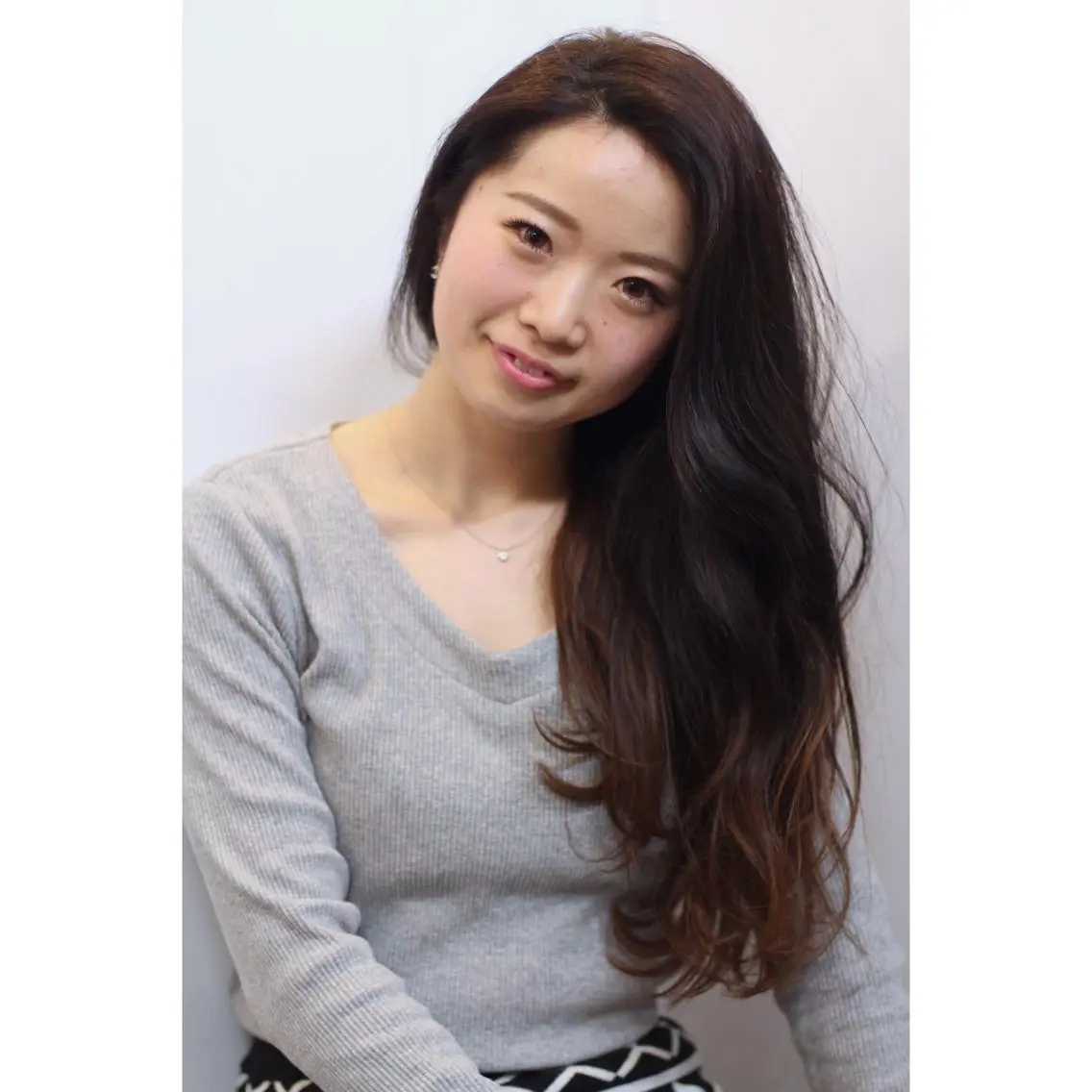 ロング カラー パーマ ブラウンカラー グラデーションカラー 安達 俊亮のヘアスタイル