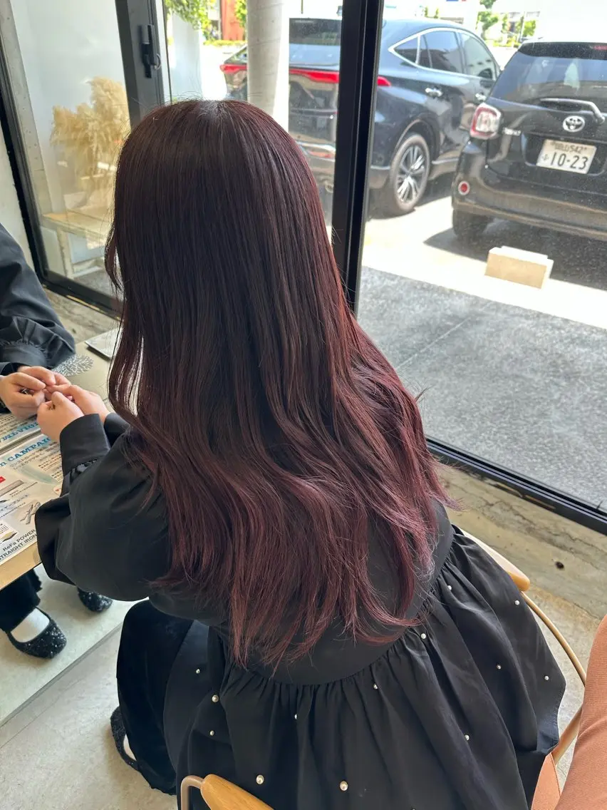 ロング カラー ブラウンカラー カシス 透明感カラー ヘアカラー 🩵LOMARLIE 倉敷KARIN🩵のヘアスタイル