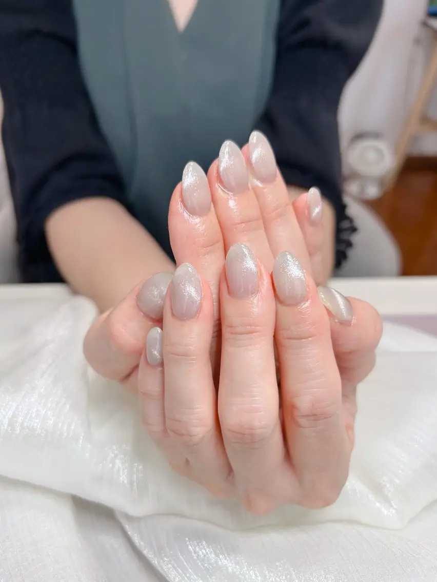 ネイル マグネットネイル マグネットワンカラー ワンカラーネイル ハンドネイル Salon Blumeのネイルデザイン