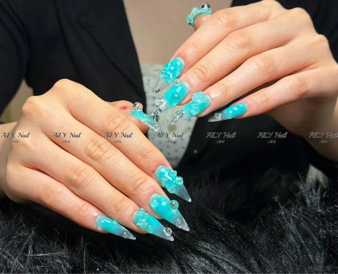ネイル アートネイル ジェルネイル マグネットネイル ニュアンスネイル シンプルネイル ハンドネイル AiLy Nail 上野店のネイルデザイン