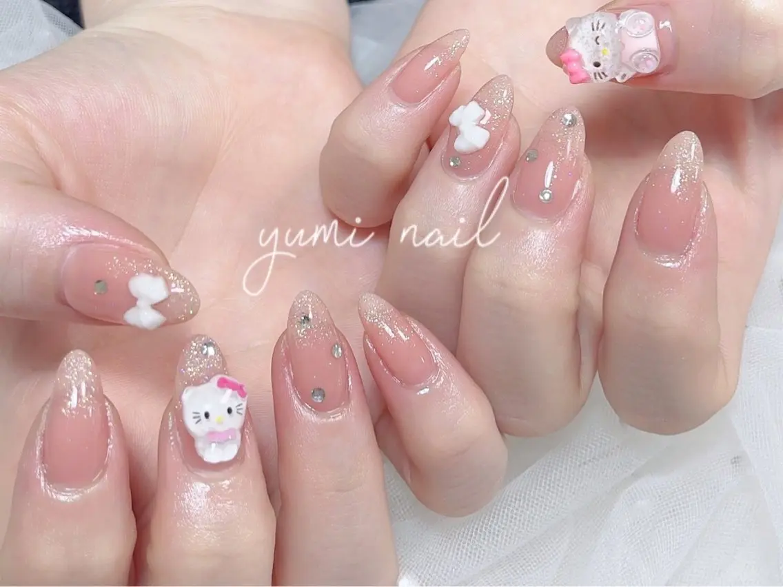 ネイル ハンドネイル 𝐲𝐮𝐦𝐢🎀 長さ出しデザイン専門のネイルデザイン