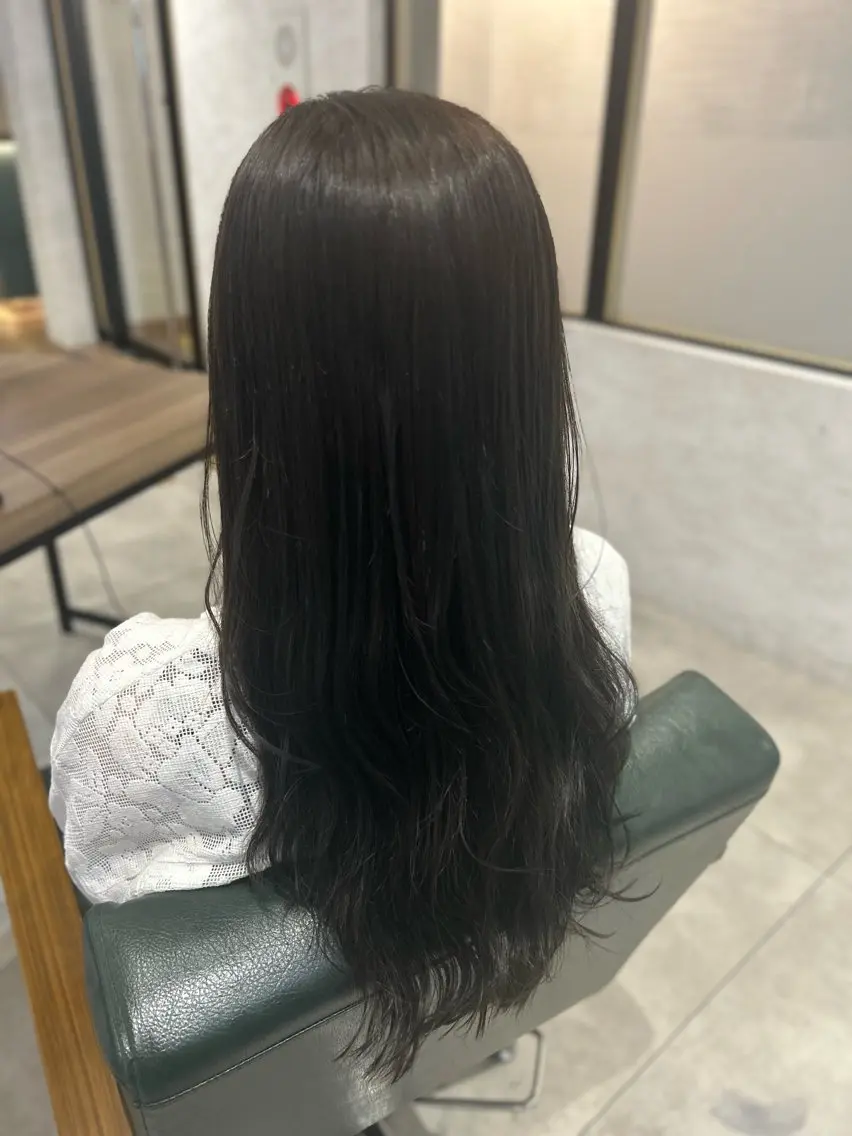 ロング カラー グレージュ レイヤー/ハイトーン 艶感/ririkaのヘアスタイル