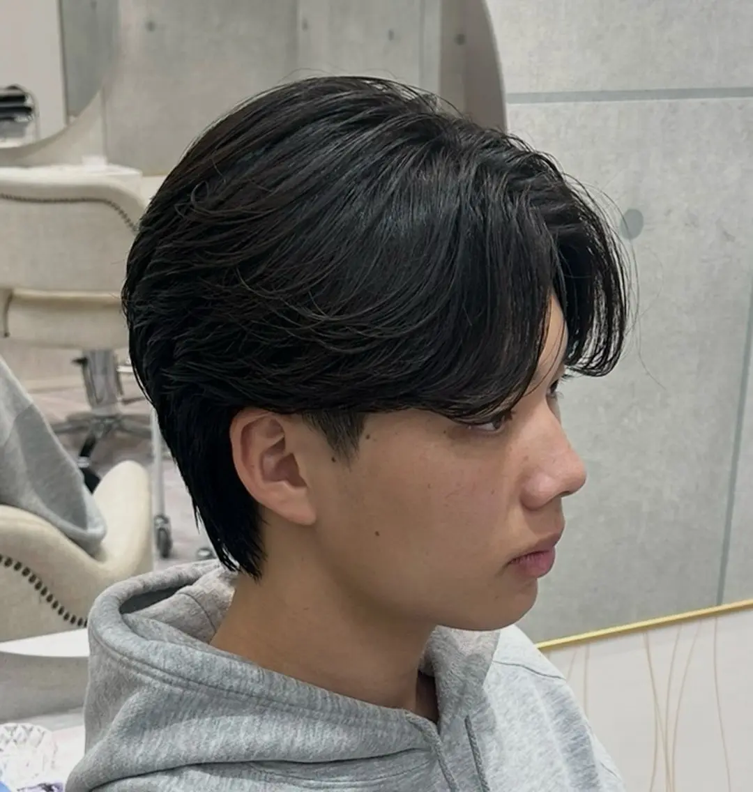 ショート パーマ メンズ カット パーマ 岩城 滉成のヘアスタイル