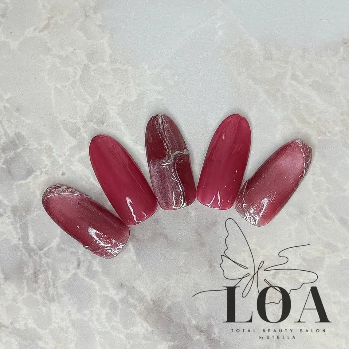 ネイル ハンドネイル LOA🦋 yuraのネイルデザイン