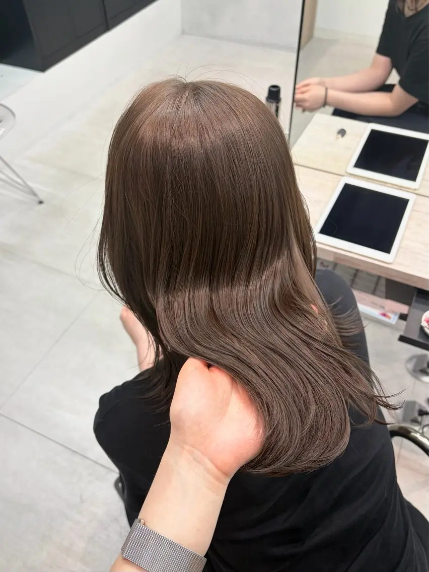 ミディアム カラー 透明感カラー 韓国風ヘア ヘアカラー トリートメント 大村 さくらのヘアスタイル