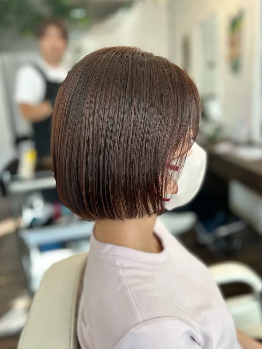 ショート カラー 切りっぱなしボブ 透明感カラー ピンクカラー ボブ 大川 真矢のヘアスタイル