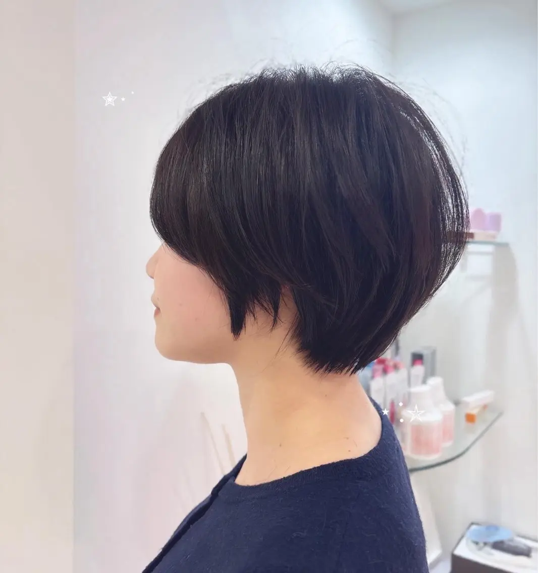 ショート カラー ショートヘア 小顔カット カット ヘアカラー MONA HARUNA💫のヘアスタイル