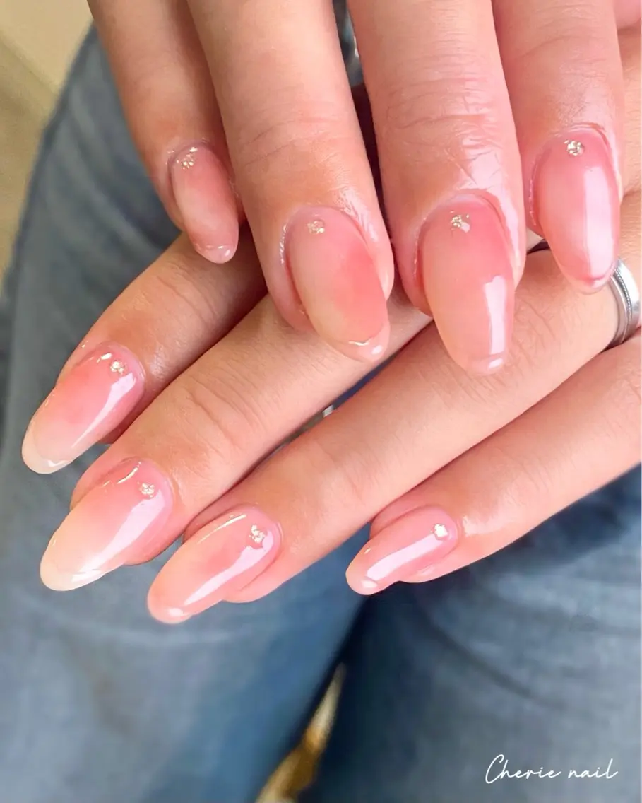 ネイル ジェルネイル ニュアンスネイル ピンク ぷっくりネイル ハンドネイル Cherienail yunaのネイルデザイン