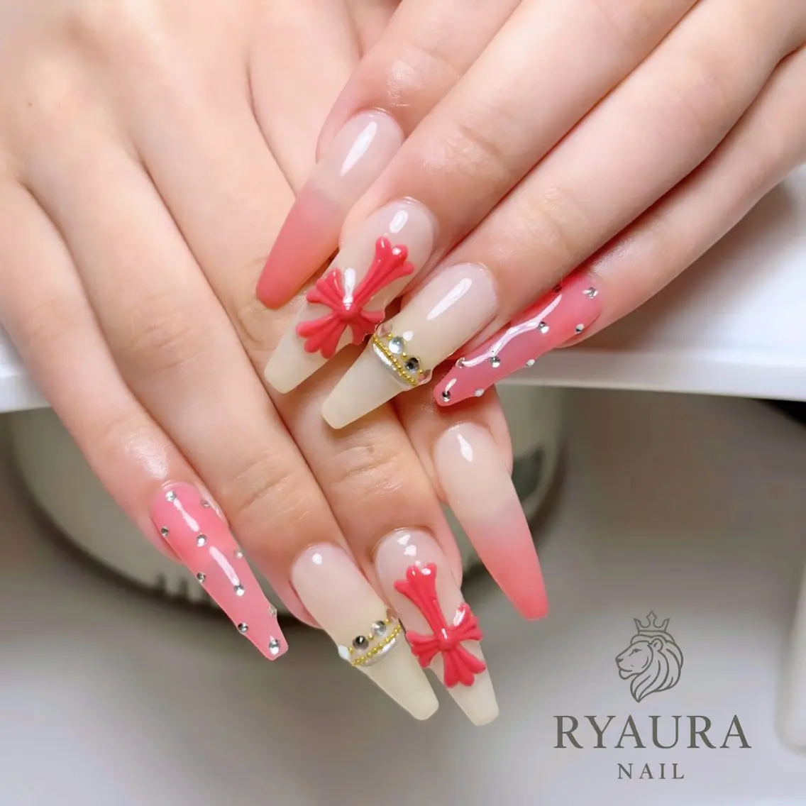 ネイル ハンドネイル RYAURA NAILのネイルデザイン