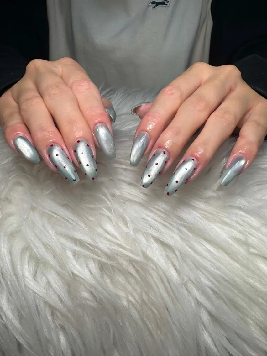 ネイル ハンドネイル T.Lee Nail Lilyのネイルデザイン