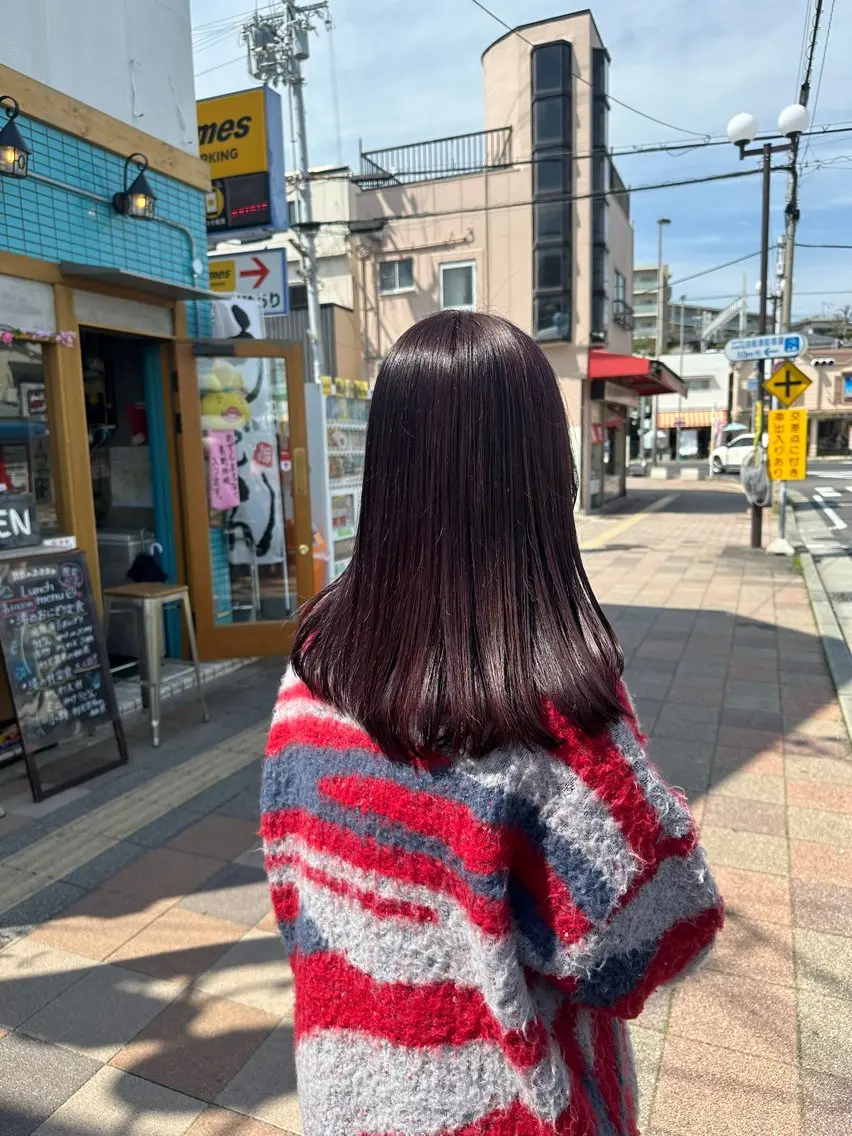 セミロング カラー reefur マリナのヘアスタイル
