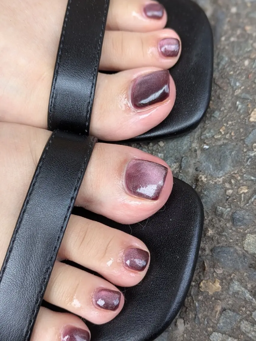 【フットネイル】他店オフ込みワンカラー🌺の写真