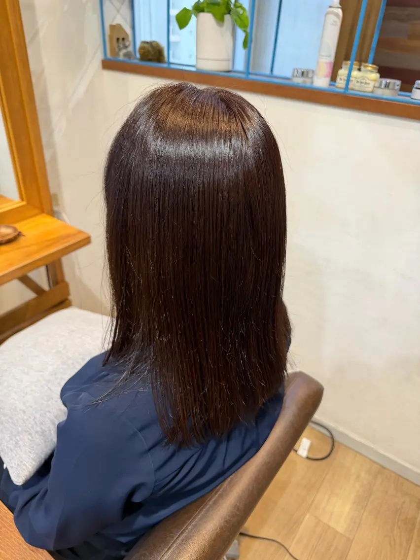 ミディアム RENA｜透明感 カラー×癒しスパのヘアスタイル