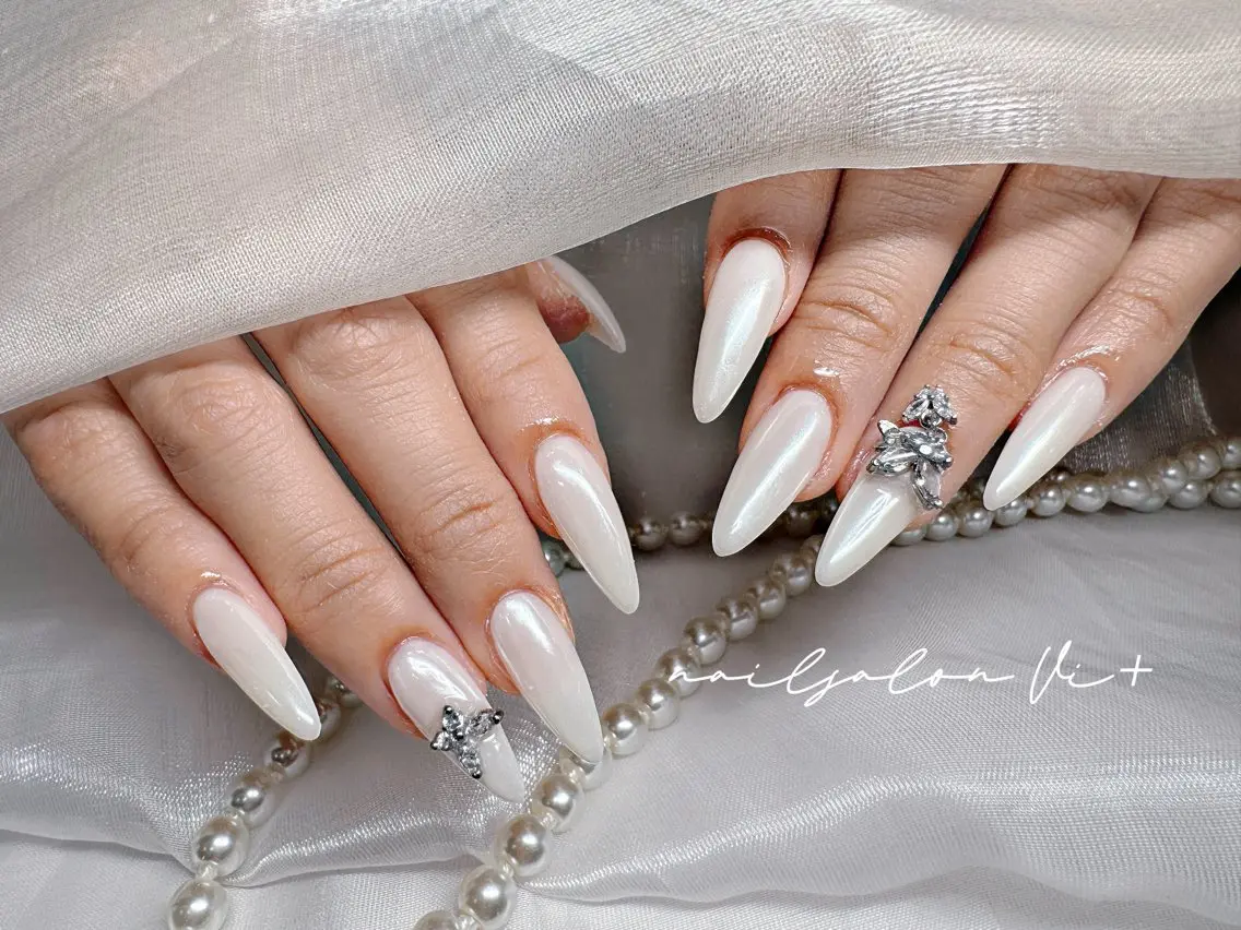 ネイル ハンドネイル ✨Nailsalon Vi+✨のネイルデザイン