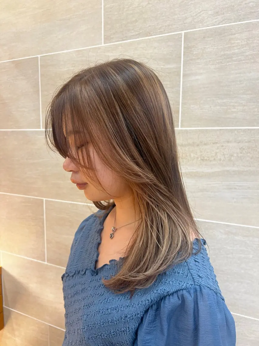 ミディアム ハイライト ヘアカラー トリートメント 似合わせカラー/ヘア セット💐本多恵美のヘアスタイル