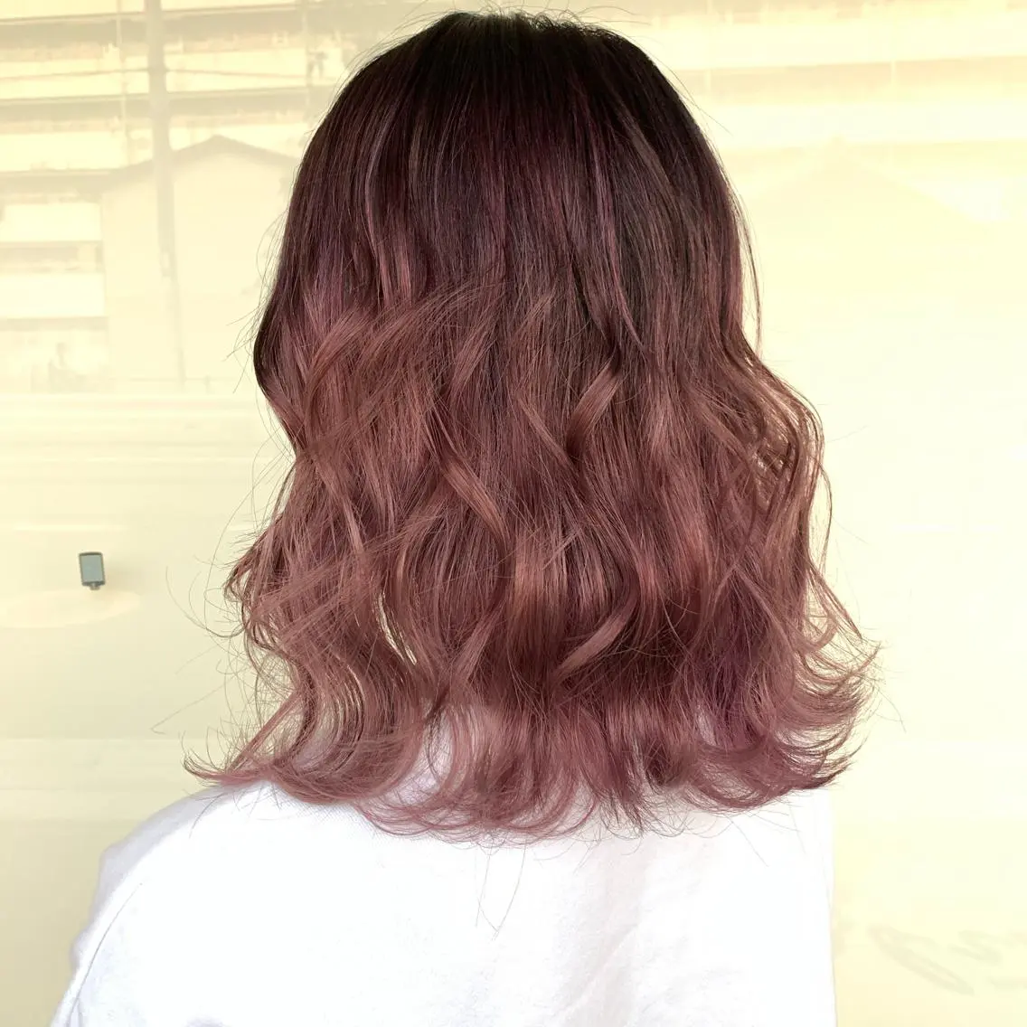 ミディアム カット ヘアカラー レイヤー/艶髪カラー 森本くるみのヘアスタイル