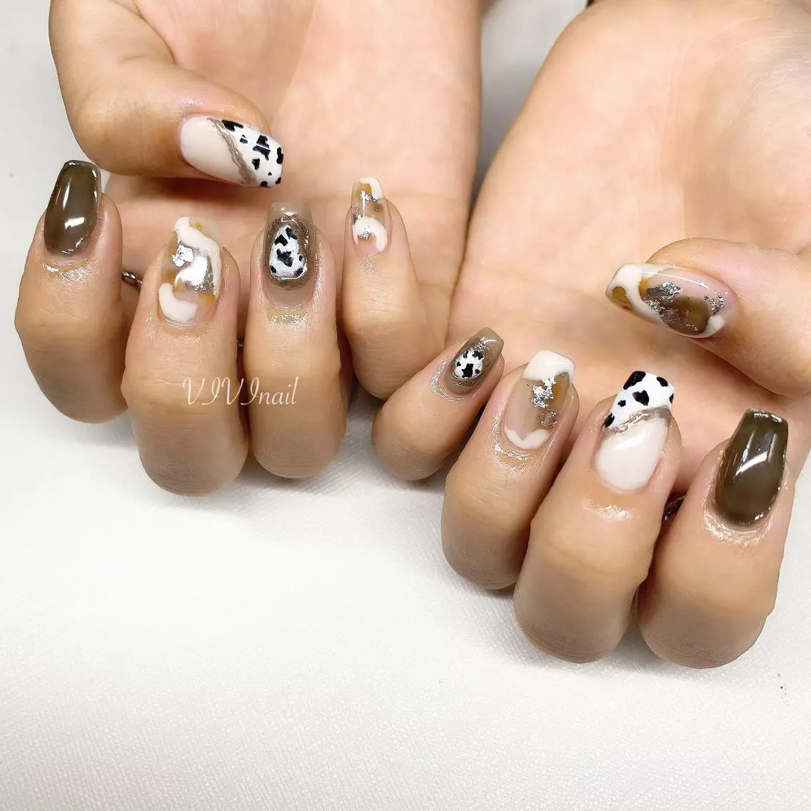 ネイル ニュアンスネイル ハンドネイル vivi nailのネイルデザイン