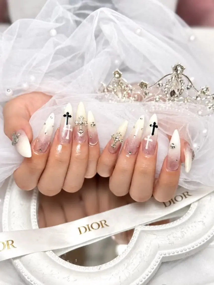 ネイル ねね🎀 Melia nailのネイルデザイン
