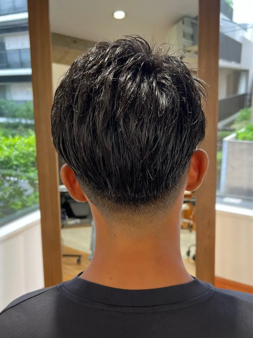 ショート メンズ カット メンズカット✂️ スキンフェード伊藤陸のヘアスタイル