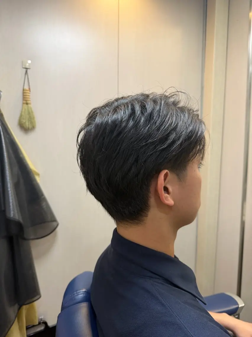 ショート 野崎 テレシアのヘアスタイル