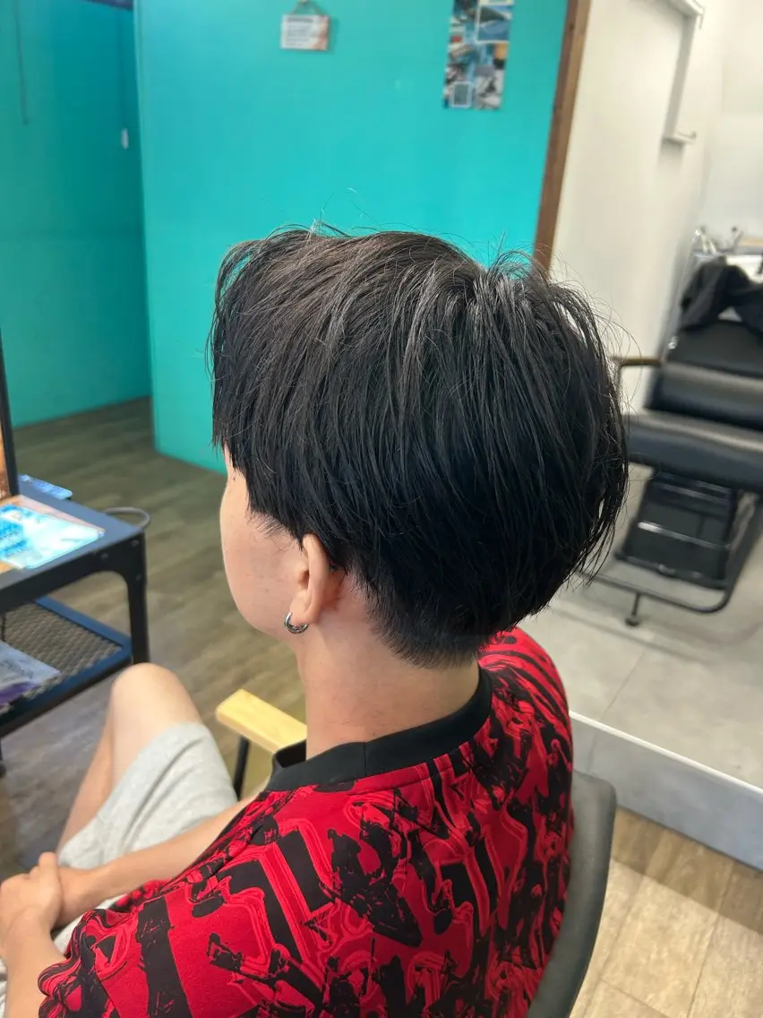 メンズ 刈り上げ 長谷川 央のヘアスタイル