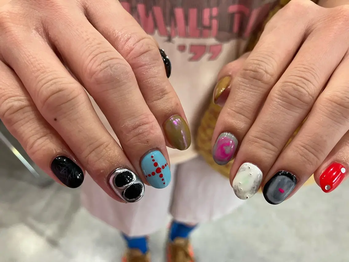 ネイル Hi. NAIL Mioのネイルデザイン