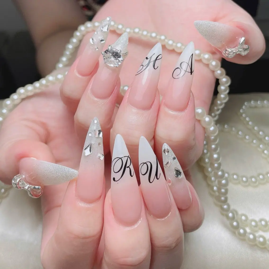 ネイル オーロラネイル ボルドー ブラウン 氷ネイル・うるうるネイル キラキラネイル ハンドネイル Sora  Nail 長さ出し専門店のネイルデザイン