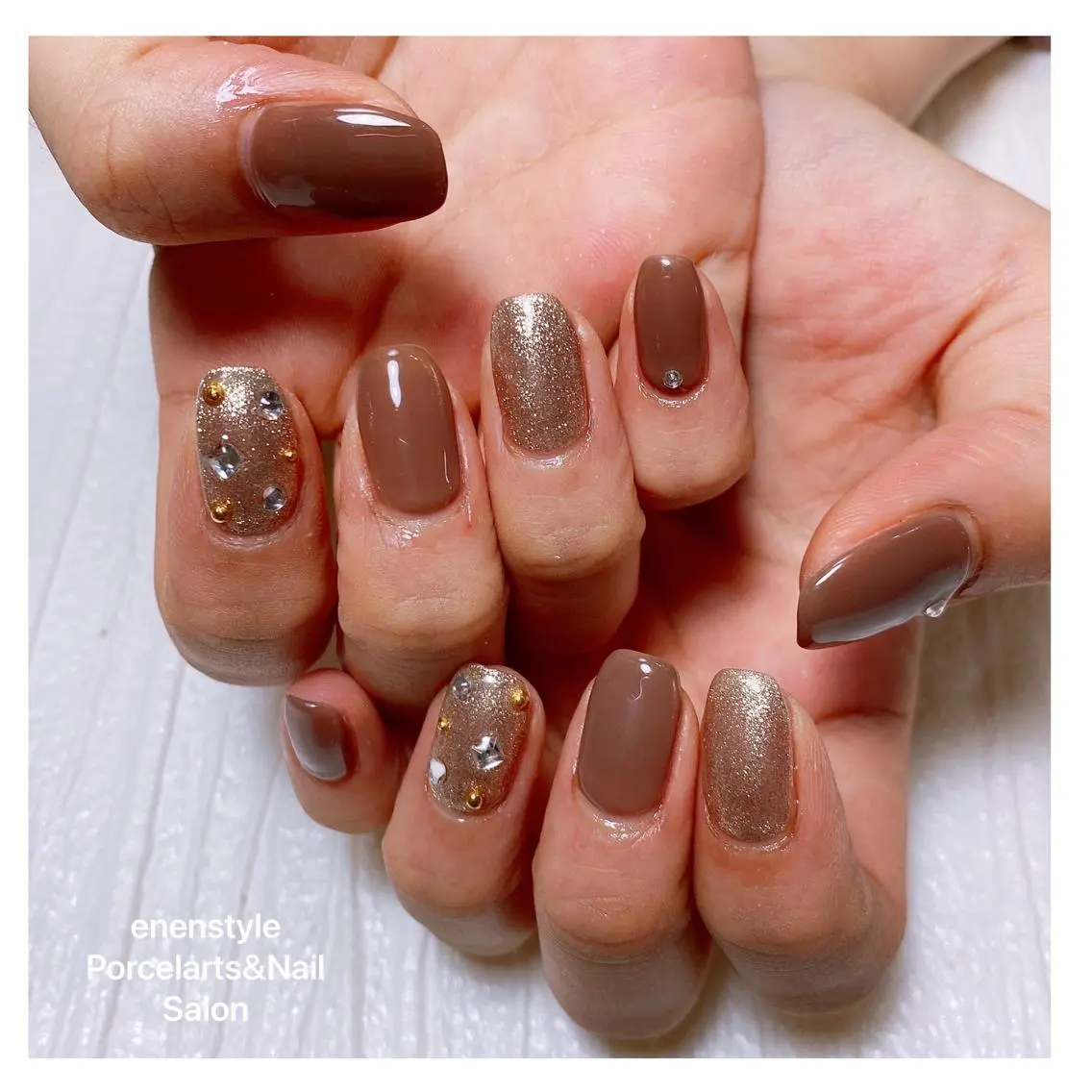 ミディアム ネイル ハンドネイル 🐾enen style 🐾のネイルデザイン