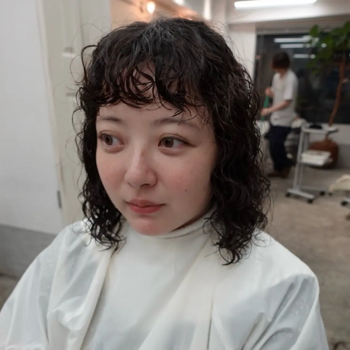 ミディアム パーマ ヘアアレンジ ミディアムパーマ カット パーマ 🌐サトウ リョウ🌐のヘアスタイル