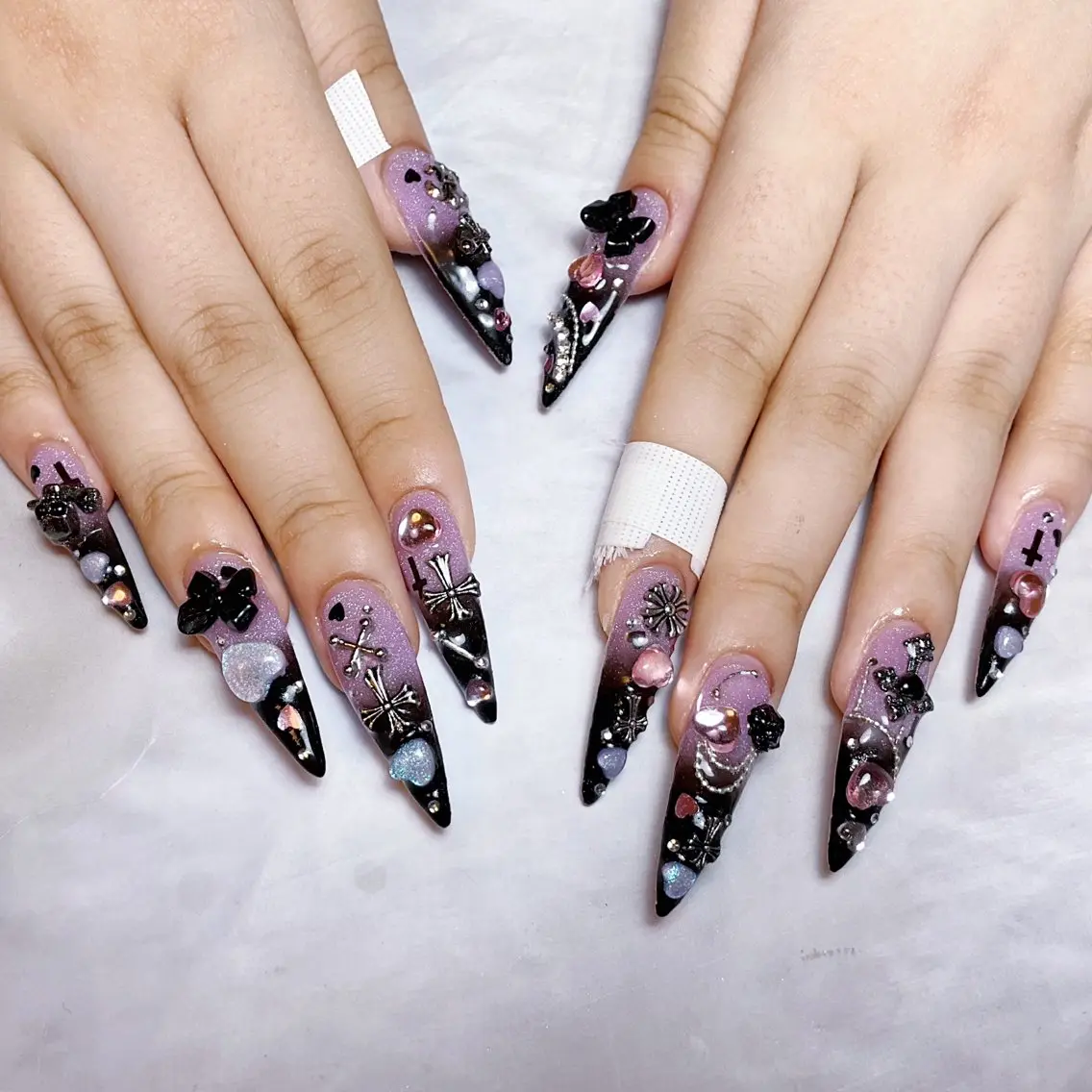 ネイル ハンドネイル 🍭Yun nail hyejin🌸のネイルデザイン